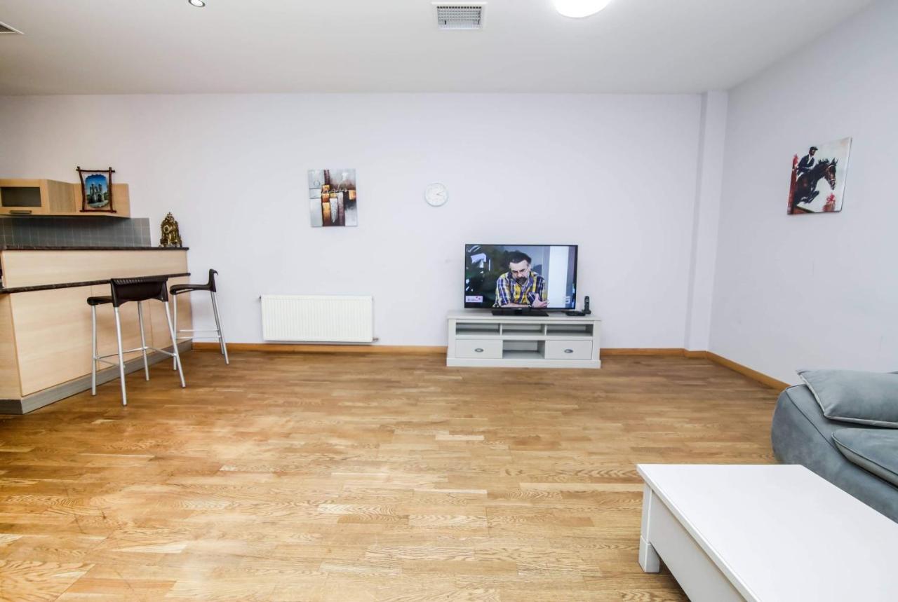 Bc Apartments Τυφλίδα Εξωτερικό φωτογραφία