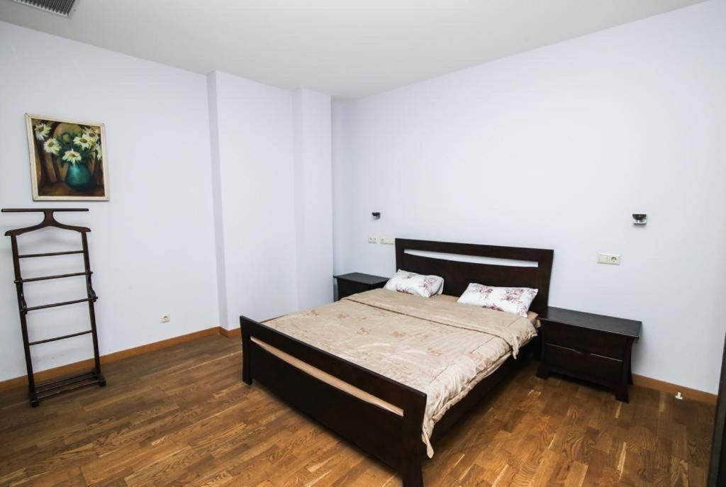 Bc Apartments Τυφλίδα Εξωτερικό φωτογραφία