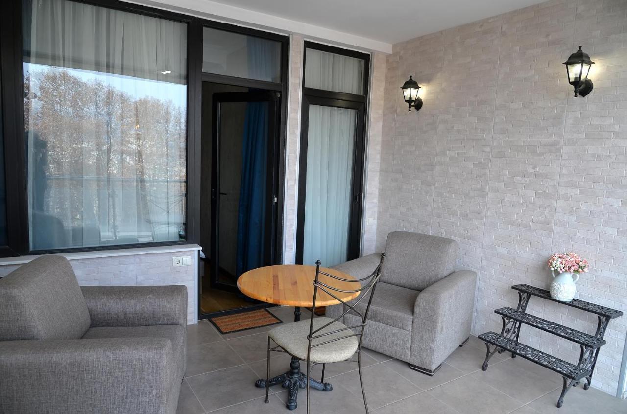 Bc Apartments Τυφλίδα Εξωτερικό φωτογραφία
